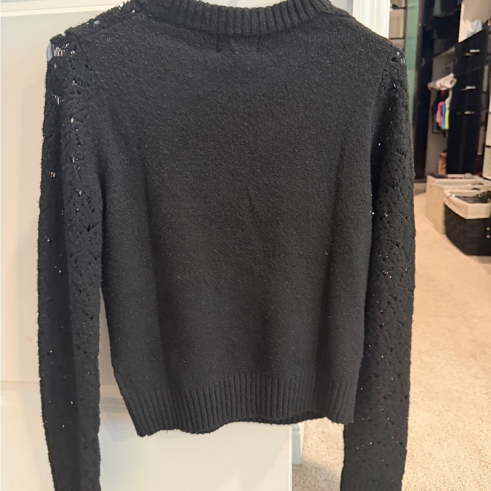 **NWT Universal Thread Black Open-Knit Crewneck S… - image 4